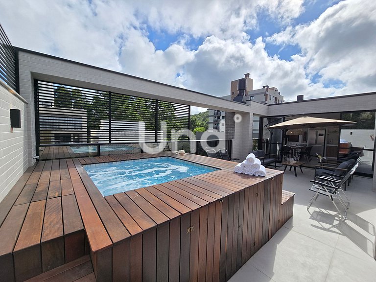 New Penthouse with Private Pool Praia Brava 3 Bedrooms