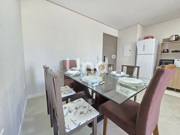 APT 604-BC 2 Bedrooms with BBQ/Garage