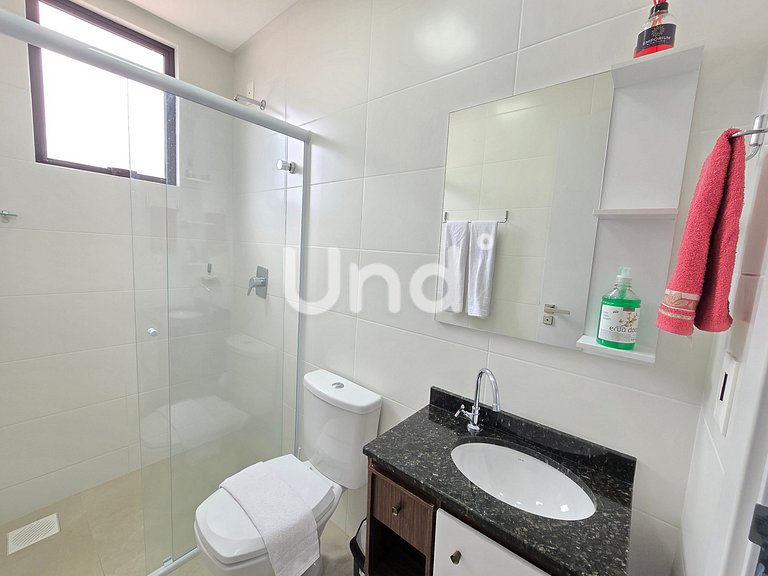 APT 604-BC 2 Bedrooms with BBQ/Garage