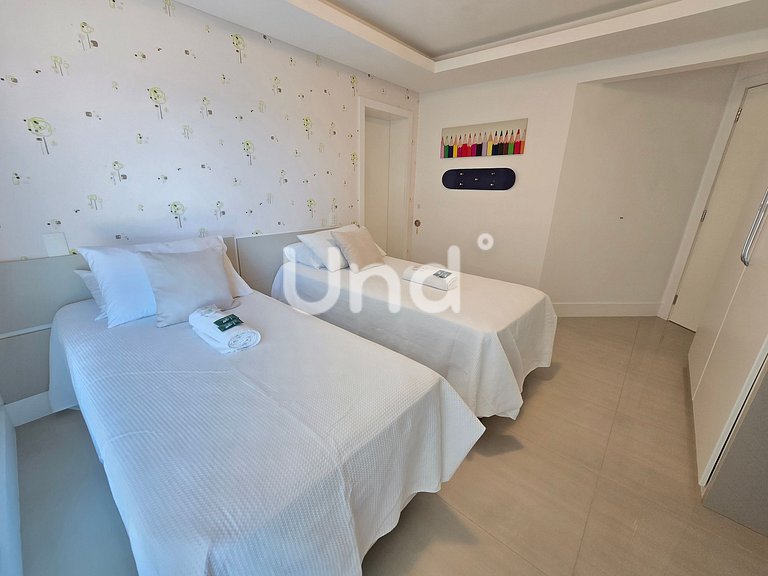 Apartment 601 Beachfront Barra Sul BC – ACQUA Residence