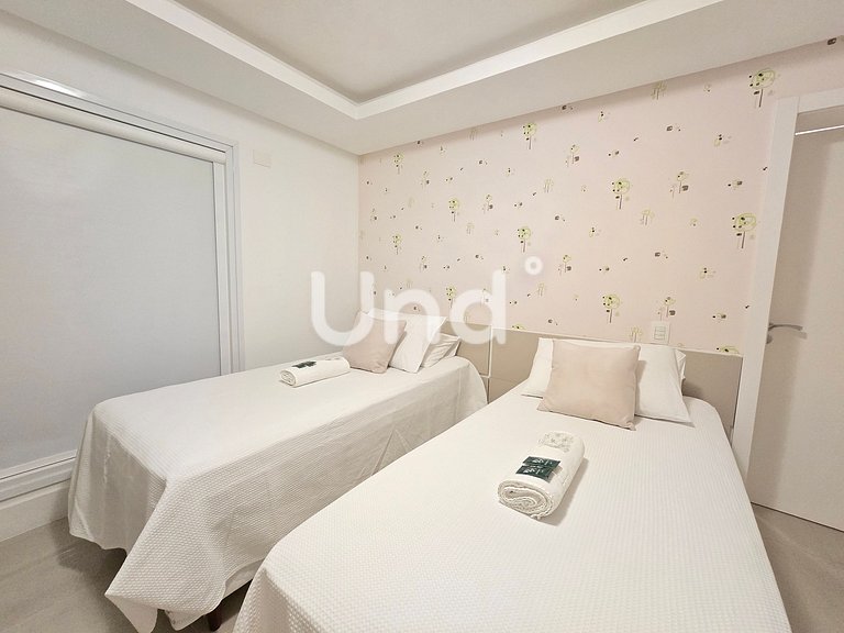 Apartment 601 Beachfront Barra Sul BC – ACQUA Residence