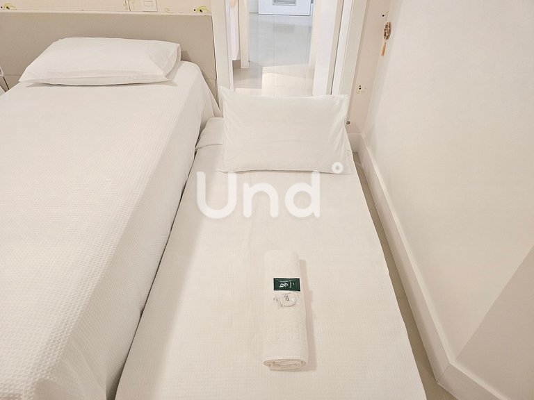 Apartment 601 Beachfront Barra Sul BC – ACQUA Residence