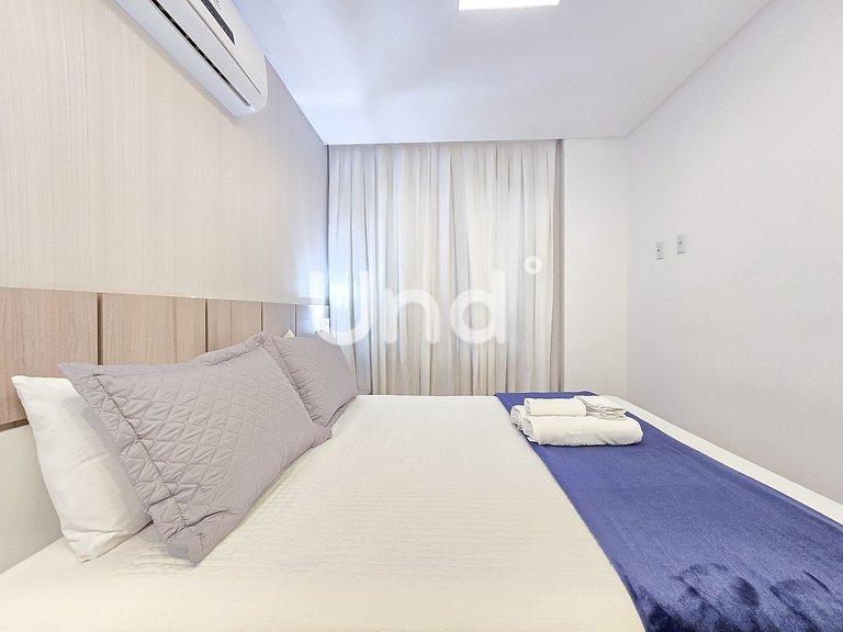Apartamento 3 Suítes, 2 Vagas e Churrasqueira | Meia Praia