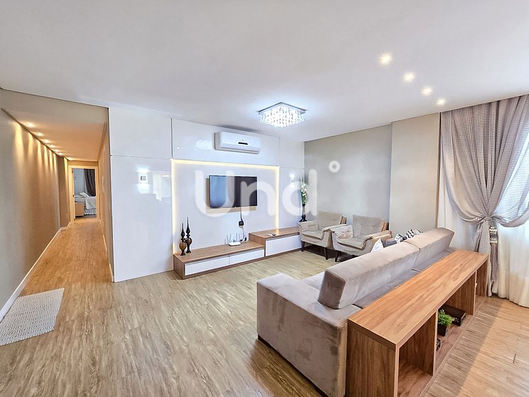 3 Suite Apartment, BBQ & 2 Parking Spaces | Meia Praia