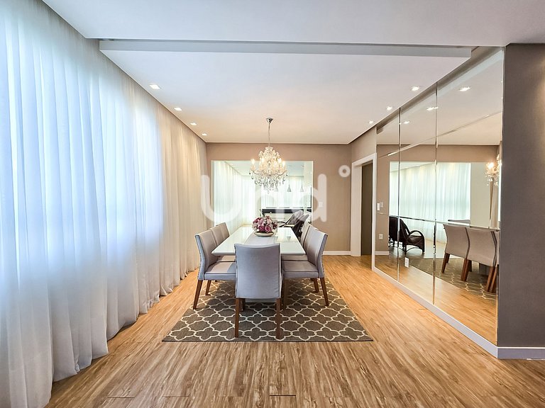 Apartamento 3 Suítes, 2 Vagas e Churrasqueira | Meia Praia