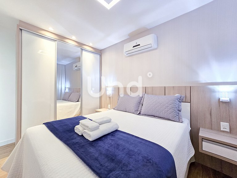 Apartamento de 3 Suites, Parrilla y 2 Cocheras | Meia Praia