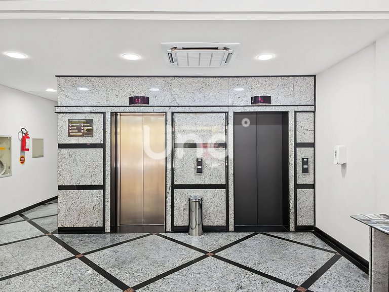 Apartamentos Ed. Costa Sul - Centro BC/Piscina/Jacuzzi/Garag